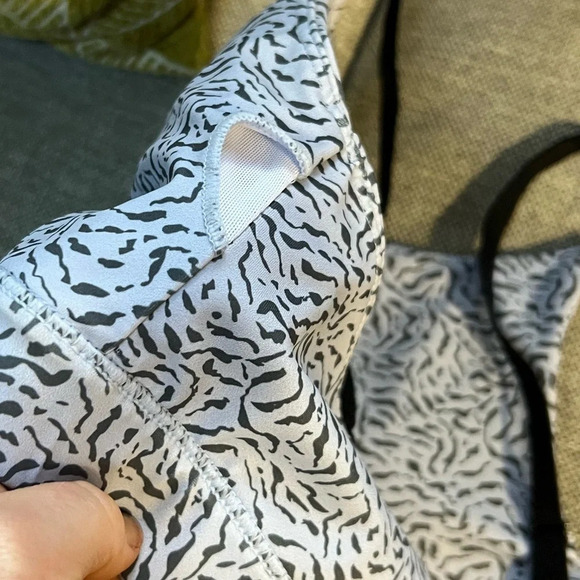 Allfenix Sports Bra - Picture 5 of 5